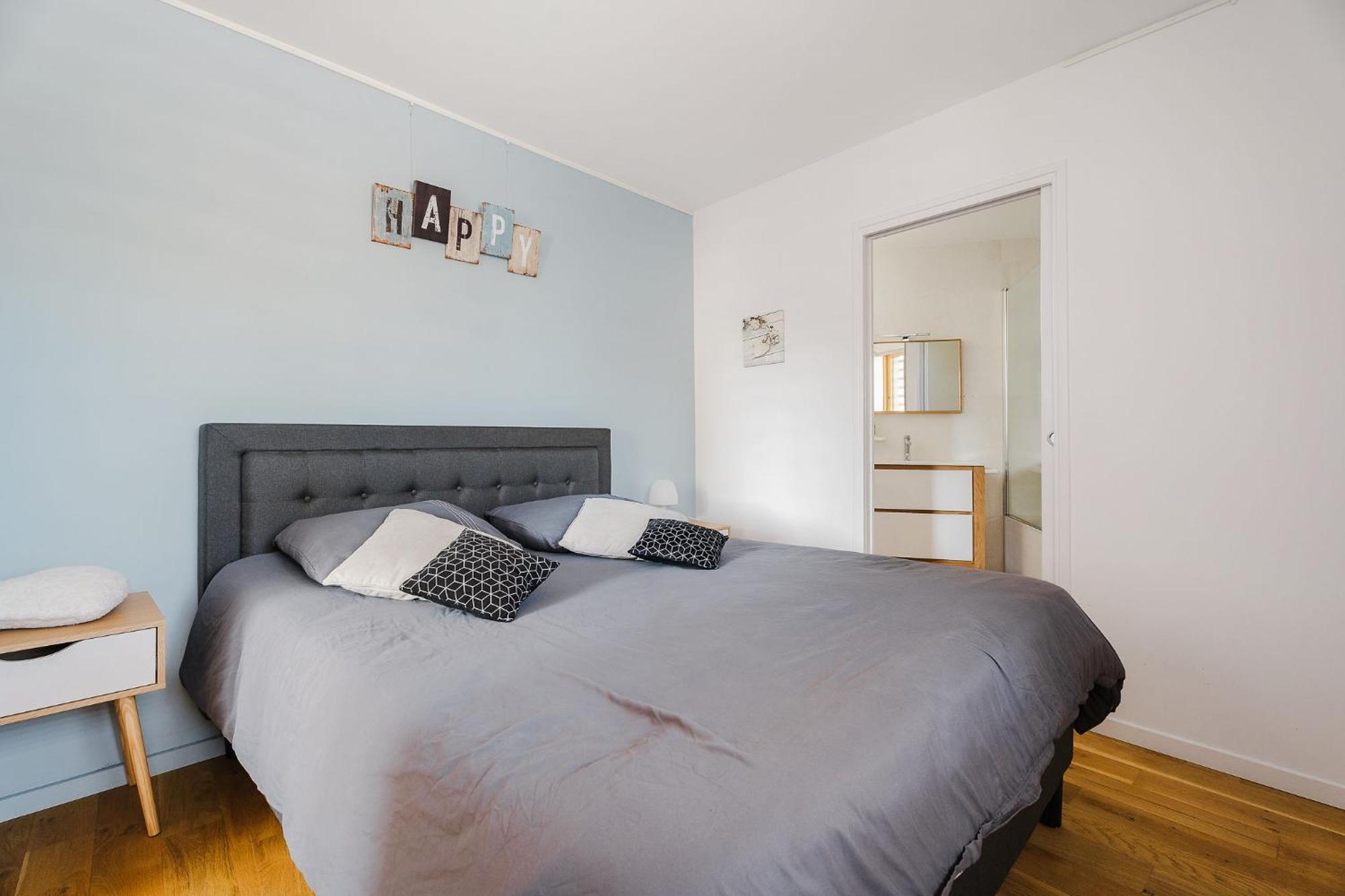 L'Atelier, Appartement Lumineux Et Cosy Ploermel Ngoại thất bức ảnh