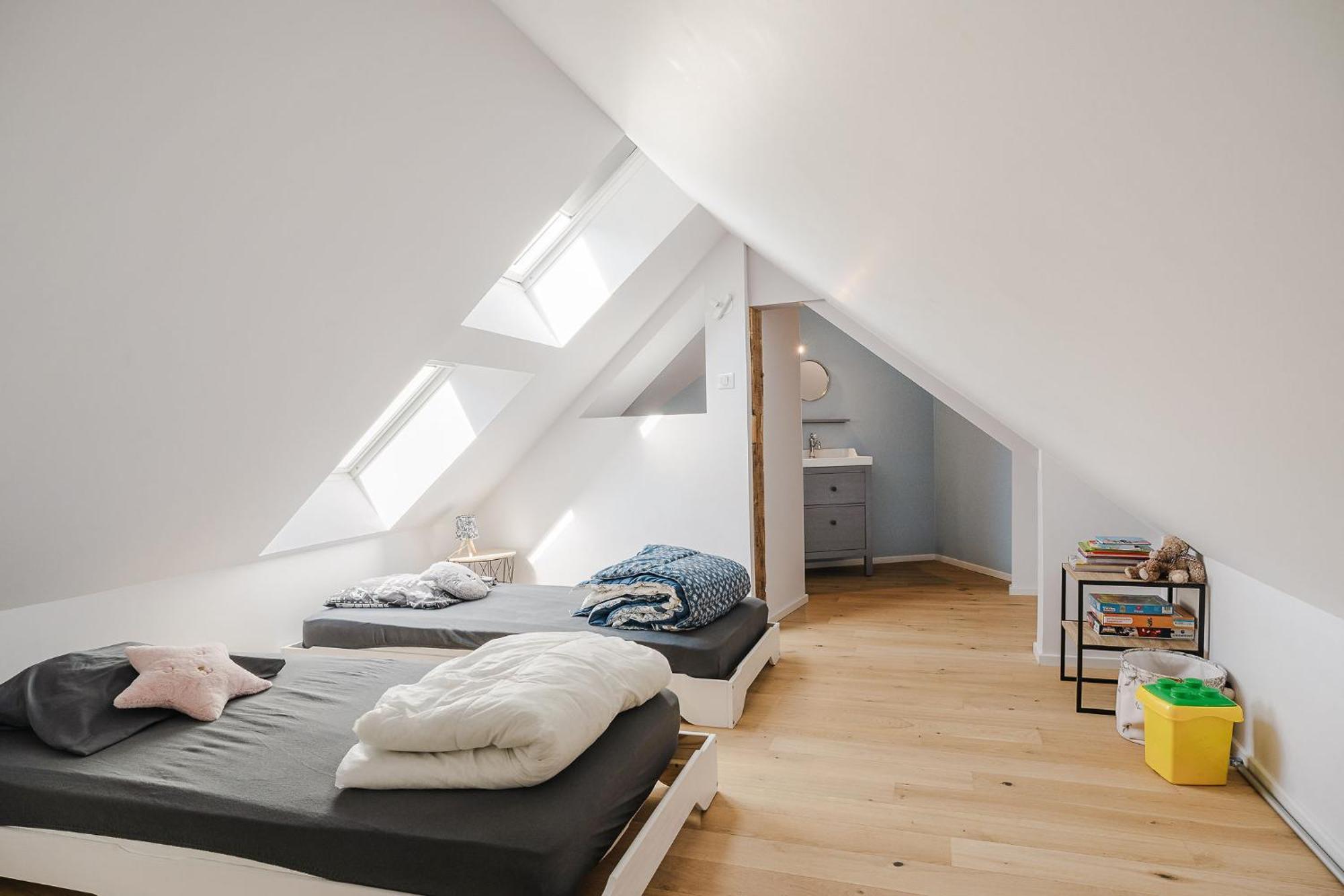 L'Atelier, Appartement Lumineux Et Cosy Ploermel Ngoại thất bức ảnh