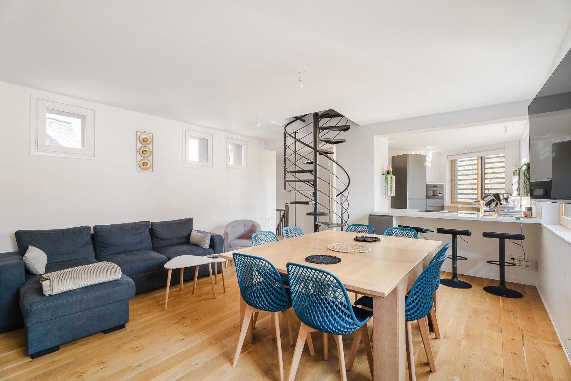 L'Atelier, Appartement Lumineux Et Cosy Ploermel Ngoại thất bức ảnh